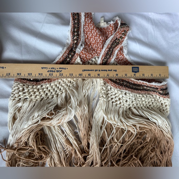 Gimmicks BKE women Medium open knit‎ crotchet boho fringe vest festival western - Picture 10 of 10